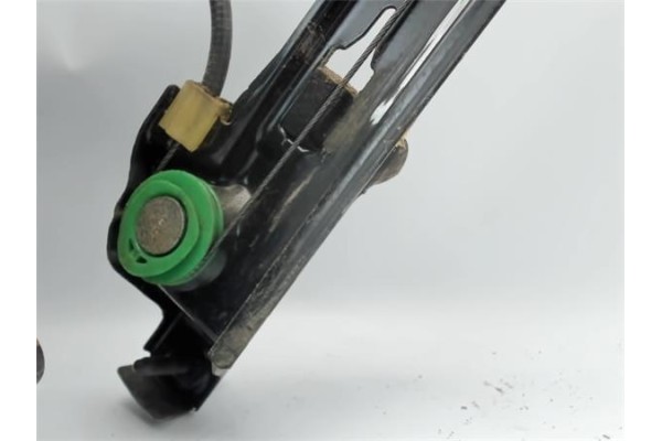 Recambio de mecanismo elevalunas delantero izquierdo para seat leon (1p1) referencia OEM IAM   