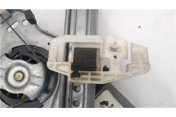 Recambio de mecanismo elevalunas delantero derecho para citroen xsara berlina referencia OEM IAM 400595N  