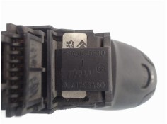 Recambio de mando multifuncion para citroen c4 berlina referencia OEM IAM 9641796480  
