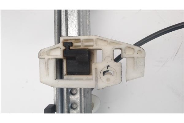 Recambio de mecanismo elevalunas delantero derecho para citroen xsara berlina referencia OEM IAM 400595N  