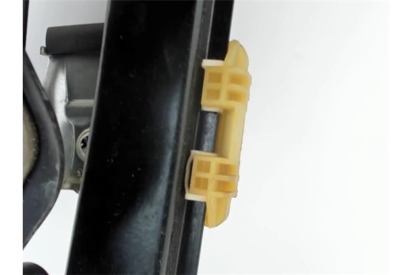 Recambio de mecanismo elevalunas delantero izquierdo para seat leon (1p1) referencia OEM IAM   