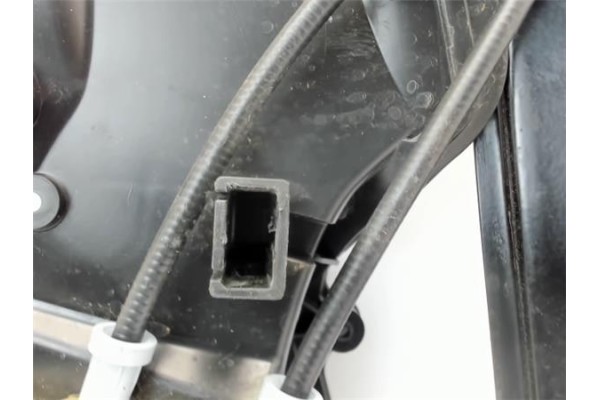 Recambio de mecanismo elevalunas delantero izquierdo para seat leon (1p1) referencia OEM IAM   