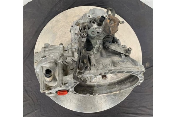 Recambio de caja cambios manual para hyundai coupe (gk) 1.6 16v referencia OEM IAM JT1775  