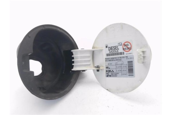 Recambio de tapa exterior combustible para seat altea (5p1) 1.9 emocion referencia OEM IAM 1K0010497C 5P0010375S 