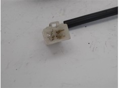 Recambio de cierre electromagnetico trasero derecho para mazda 626 berlina (gf) 2.0 referencia OEM IAM GE6V72310B  