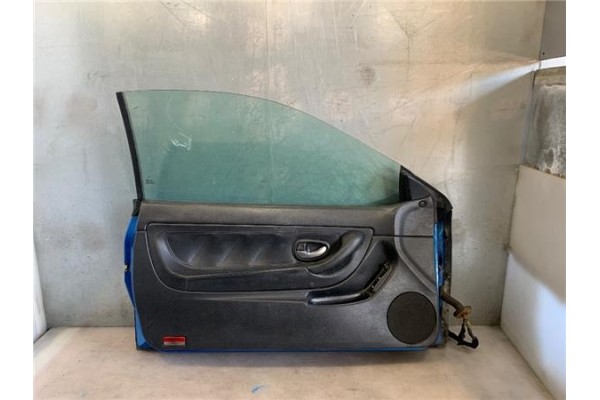 Recambio de puerta delantero izquierda para peugeot 406 coupé (s1/s2) 2.2 referencia OEM IAM 9002H0  