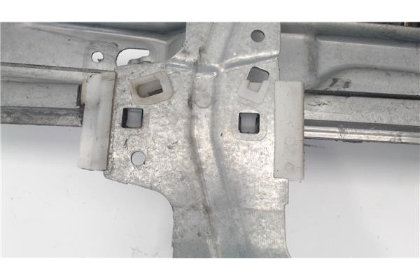 Recambio de mecanismo elevalunas delantero izquierdo para peugeot 207 referencia OEM IAM 400917H  