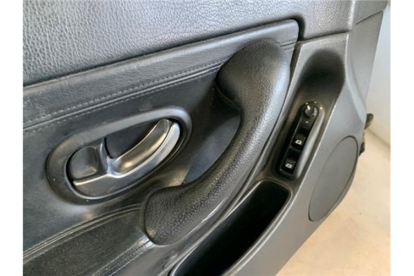 Recambio de puerta delantero izquierda para peugeot 406 coupé (s1/s2) 2.2 referencia OEM IAM 9002H0  