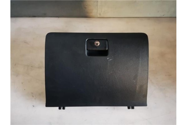 Recambio de guantera salpicadero para toyota corolla verso (e12) 2.0 d4d referencia OEM IAM 555500F010B0  