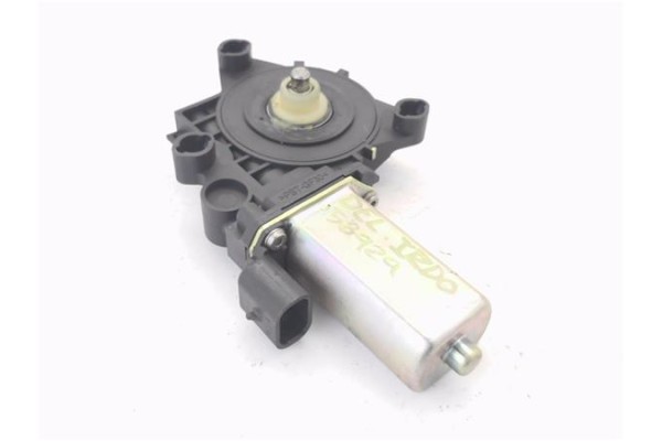 Recambio de motor elevalunas delantero izquierdo para fiat stilo (192) 1.9 jtd (192_xe1a) referencia OEM IAM 50002603  