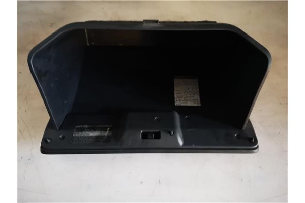 Recambio de guantera salpicadero para toyota corolla verso (e12) 2.0 d4d referencia OEM IAM 555500F010B0  
