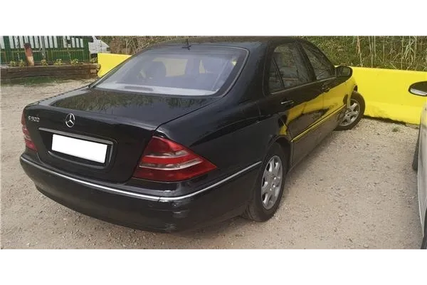 mercedes-benz clase s (bm 220) berlina del año 1999