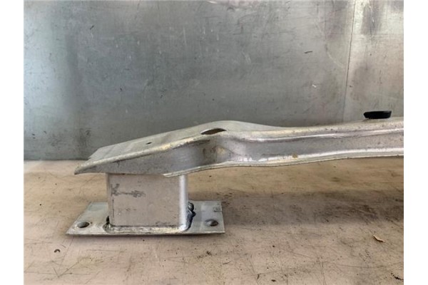 Recambio de refuerzo paragolpes trasero para opel astra j berlina 5p 1.6 excellence referencia OEM IAM 184143  
