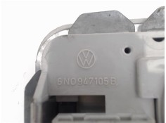 Recambio de luz delantero central techo para volkswagen polo iii berlina (6n2) referencia OEM IAM 6N0947105B  