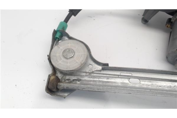 Recambio de mecanismo elevalunas trasero izquierdo para peugeot 406 berlina (s1/s2) referencia OEM IAM 922356 100539 9636619480 