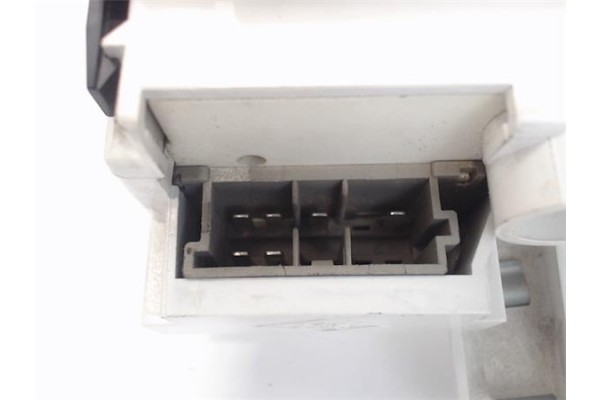 Recambio de mandos calefaccion / a.a. para nissan kubistar (x76) 1.5 dci 70 referencia OEM IAM 2751100Q D0498 