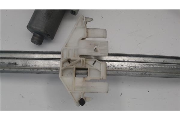 Recambio de mecanismo elevalunas trasero izquierdo para peugeot 406 berlina (s1/s2) referencia OEM IAM 922356 100539 9636619480 