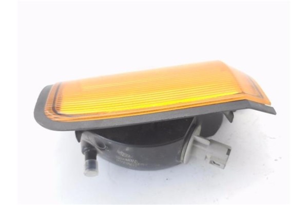 Recambio de intermitente delantero dcho para nissan trade 3.0 caja cerrada, techo elevado referencia OEM IAM 26130F3600 67743465