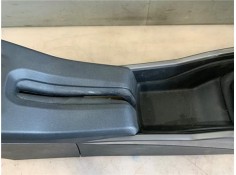 Recambio de embellecedor consola central para peugeot 2008 1.2 access referencia OEM IAM 9677863780  