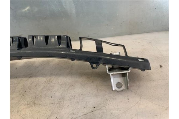 Recambio de refuerzo paragolpes para suzuki swift iii (sg) 1.3 ddis referencia OEM IAM 7239463J00  