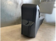 Recambio de embellecedor consola central para peugeot 2008 1.2 access referencia OEM IAM 9677863780  