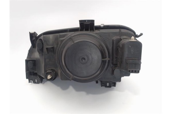 Recambio de faro delantero dcho para renault megane i scenic (ja0) 1.6e alize referencia OEM IAM 7700831463M  