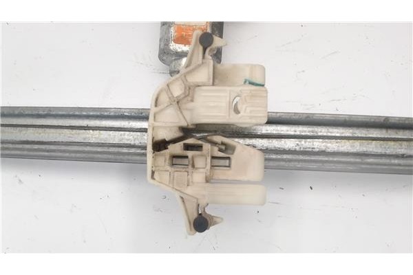 Recambio de mecanismo elevalunas trasero izquierdo para peugeot 406 berlina (s1/s2) referencia OEM IAM 922356 9636319480 9636619