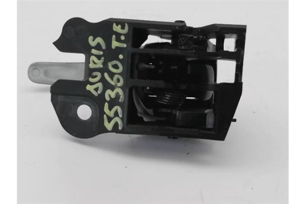 Recambio de manilla int. puerta trasero izquierda para toyota auris (e15) 2.0 d-4d referencia OEM IAM 6920602120B1  