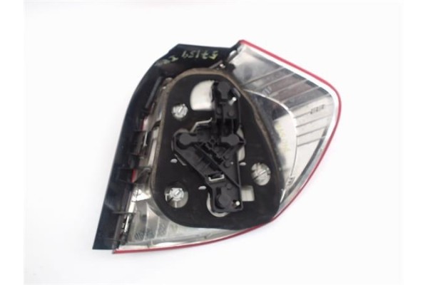 Recambio de piloto trasero izquierdo para bmw serie 1 berlina (e81/e87) 2.0 120d referencia OEM IAM E8789030689 0057 