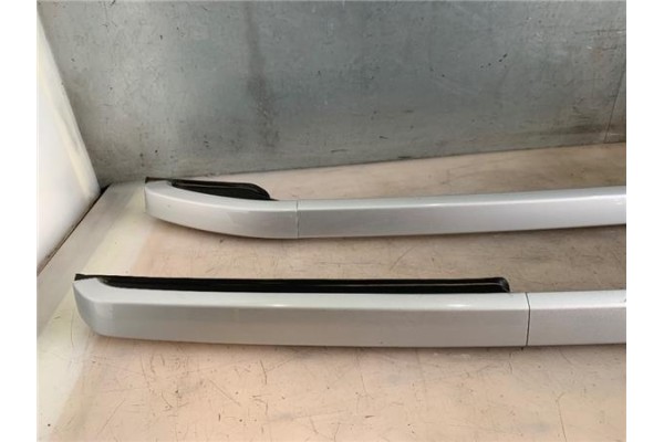 Recambio de barras de techo para peugeot 2008 1.2 access referencia OEM IAM 96783576VV 96783575VV 