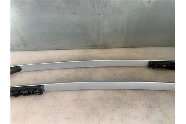 Recambio de barras de techo para peugeot 2008 1.2 access referencia OEM IAM 96783576VV 96783575VV 