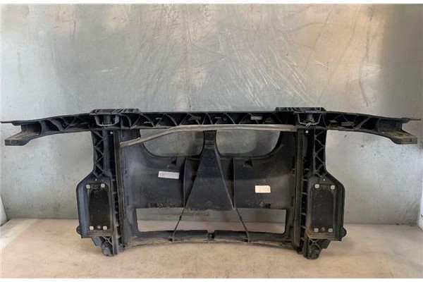 Recambio de frente delantero para bmw serie 1 berlina (e81/e87) 2.0 120d referencia OEM IAM 51647058593 51647193192 