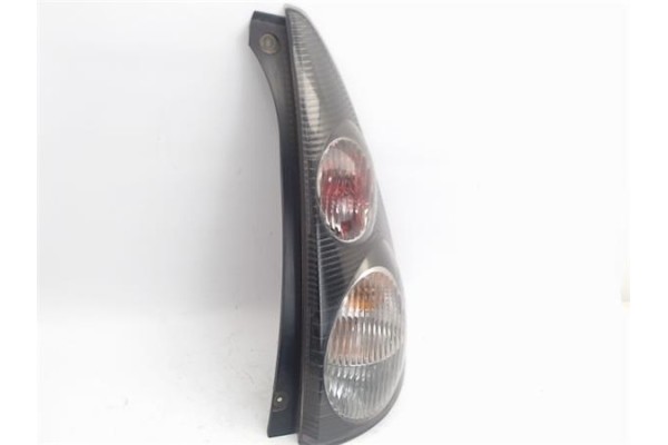 Recambio de piloto trasero derecho para citroen c1 1.4 sx referencia OEM IAM 6351X8 2206852 815500H060 , CITROËN | 634681 , CITR