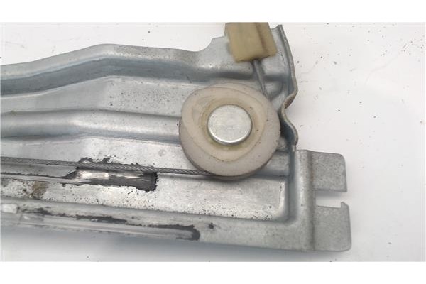 Recambio de mecanismo elevalunas delantero izquierdo para citroen c4 berlina referencia OEM IAM 9647441480 996385101 