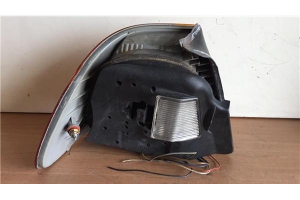 Recambio de piloto trasero derecho para bmw serie 3 coupe (e46) 1.9 318 ci referencia OEM IAM 4441907R   Recambio de piloto trasero derecho para bmw serie 3 coupe (e46) 1.9 318 ci referencia OEM IAM 4441907R