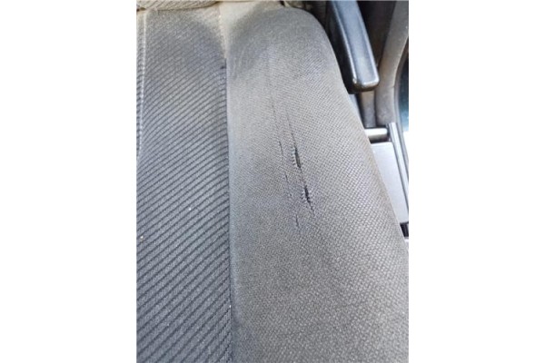 Recambio de juego asientos para bmw serie 5 berlina (e34) 2.5 525tds referencia OEM IAM 52108168161 52201946632 