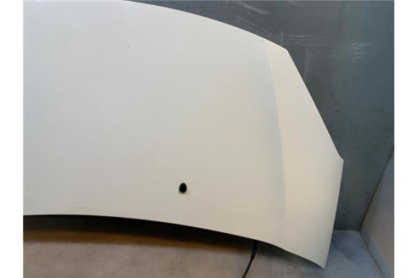 Recambio de capo para citroen c3 1.4 attraction referencia OEM IAM 7901R1  