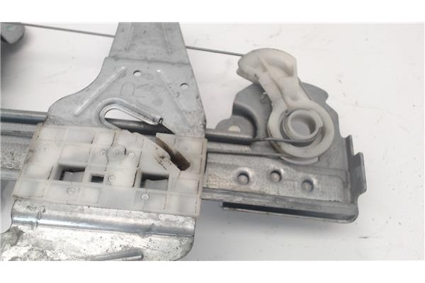 Recambio de mecanismo elevalunas delantero derecho para peugeot 107 referencia OEM IAM 9222T6  698100H020 , TOYOTA | 698100H010 