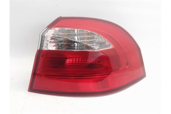 Recambio de piloto trasero derecho para kia rio (ub) 1.2 basic referencia OEM IAM 924021W2  