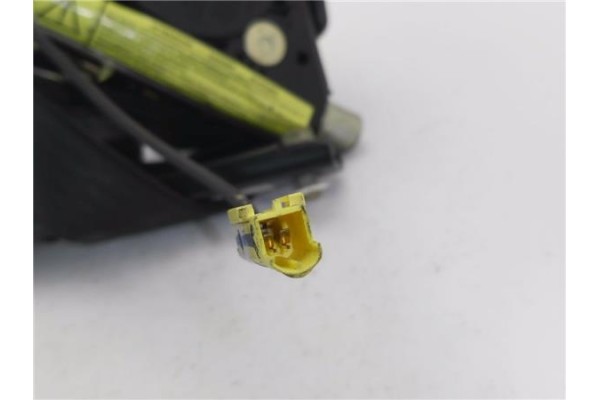 Recambio de cinturon seguridad delantero izquierdo para fiat stilo (192) 1.9 jtd (192_xe1a) referencia OEM IAM 33035687C  