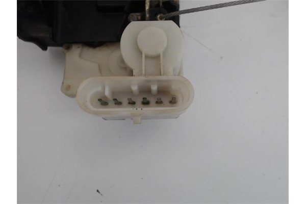 Recambio de cierre electromagnetico delantero derecho para fiat coupe (175) 1.8 16v referencia OEM IAM 43594  