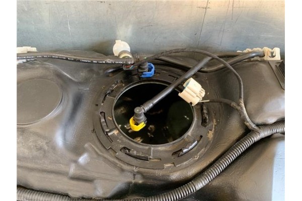 Recambio de deposito combustible para opel astra k berlina 5p 1.6 dynamic referencia OEM IAM 39002211  