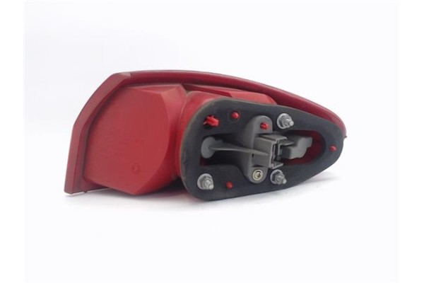 Recambio de piloto trasero izquierdo para alfa romeo 147 (190) referencia OEM IAM   