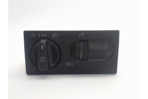 Recambio de mando de luces para volkswagen golf iii (1h1) referencia OEM IAM 1H6941531A 0083 