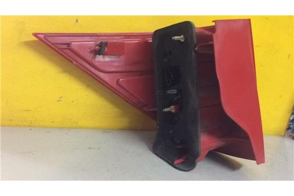 Recambio de piloto trasero derecho para peugeot 1007 1.4 dolce referencia OEM IAM 9646116880   Recambio de piloto trasero derecho para peugeot 1007 1.4 dolce referencia OEM IAM 9646116880