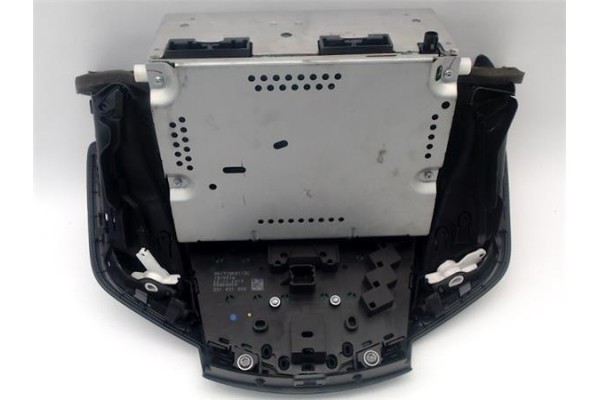 Recambio de radio / cd para ford fiesta (cnn) 1.5 trend referencia OEM IAM AV1T18K811DC BA6118A802BAW 