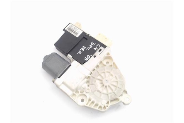 Recambio de elevalunas electrico derecho para citroen c4 berlina referencia OEM IAM (996388-101)  