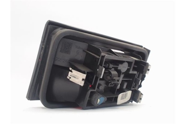 Recambio de piloto porton trasero derecho para citroen xantia berlina referencia OEM IAM   