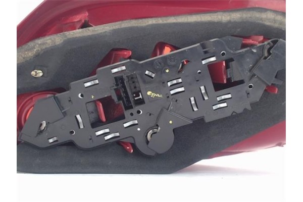 Recambio de piloto trasero izquierdo para peugeot 307 (s1) 1.6 xr referencia OEM IAM E20044  