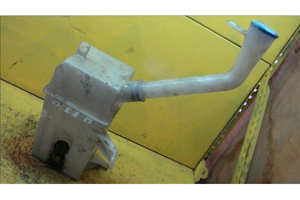 Recambio de deposito limpiaparabrisas para chevrolet nubira berlina (2003) 1.6 se [1,6 ltr. - 80 kw cat] referencia OEM IAM   
